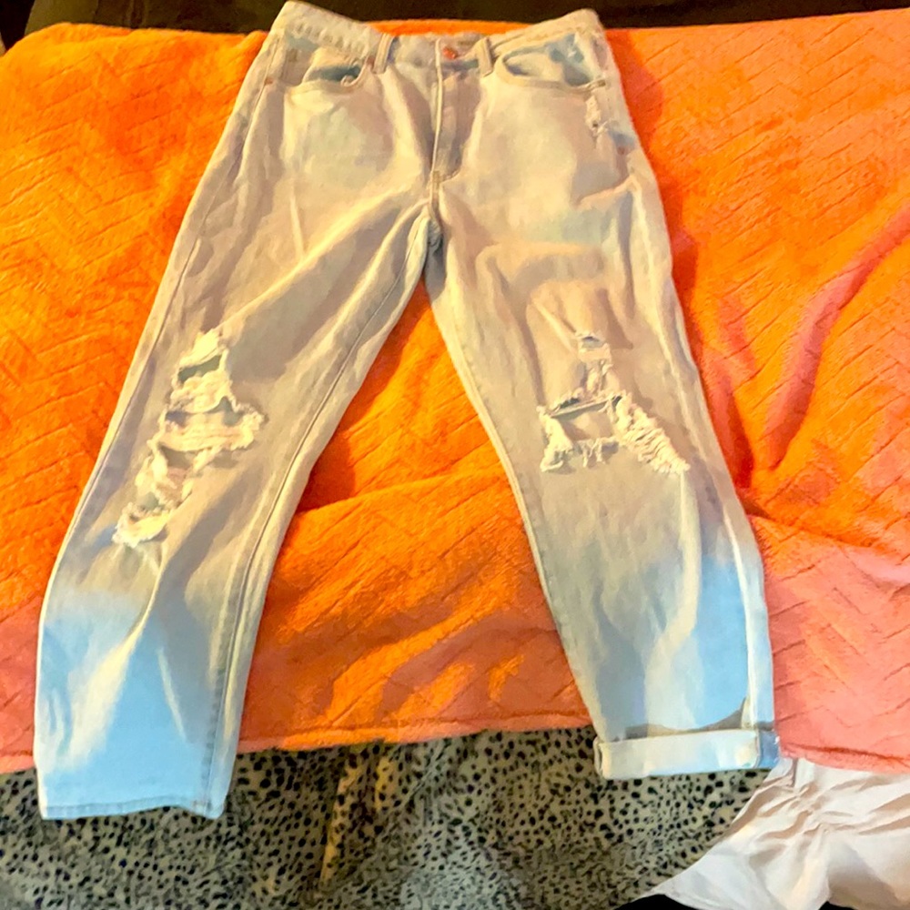 NO BO mom jeans in size 13